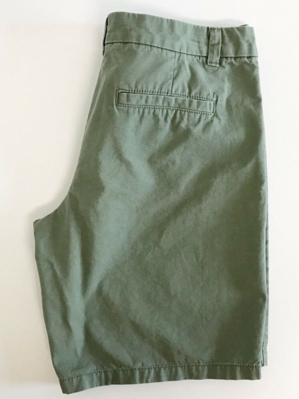 New Gap Mid Rise Khaki Twill Shorts in Desert Cactus Green - Picture 4 of 4